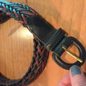 Unique braided brown & black leather belt size 44 adjustable
